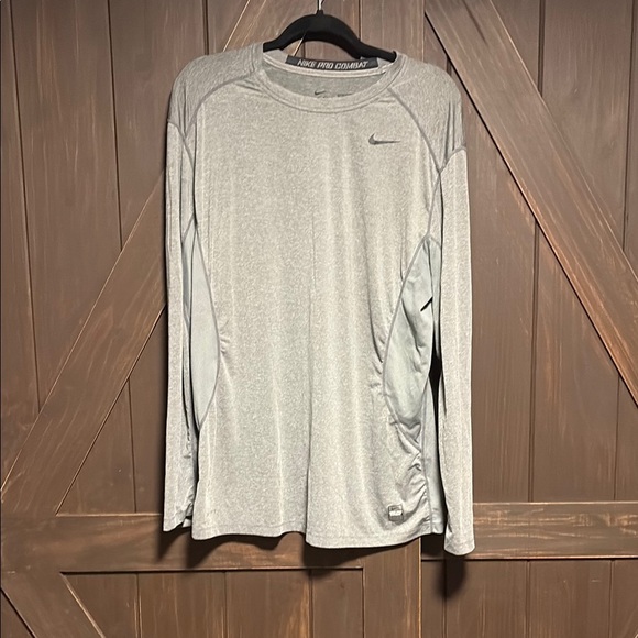 Nike Gray Long Sleeve Athletic Tee - Picture 1 of 8